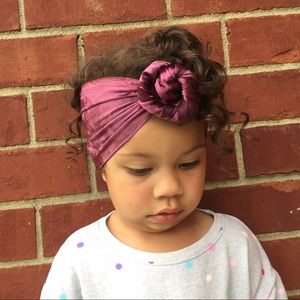 Fig Velour Tiny Topknot